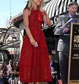 2015-09-24-Claire-Danes-Gets-A-Star-On-The-Hollywood-Walk-Of-Fame-0171.jpg
