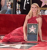 2015-09-24-Claire-Danes-Gets-A-Star-On-The-Hollywood-Walk-Of-Fame-0215.jpg