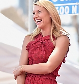 2015-09-24-Claire-Danes-Gets-A-Star-On-The-Hollywood-Walk-Of-Fame-0264.jpg