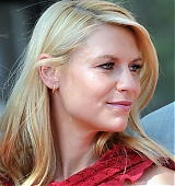 2015-09-24-Claire-Danes-Gets-A-Star-On-The-Hollywood-Walk-Of-Fame-0342.jpg