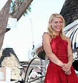 2015-09-24-Claire-Danes-Gets-A-Star-On-The-Hollywood-Walk-Of-Fame-0529.jpg