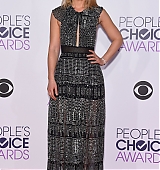2016-01-06-Peoples-Choice-Awards-Arrivals-088.jpg