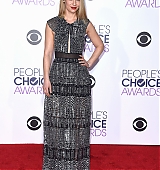2016-01-06-Peoples-Choice-Awards-Arrivals-348.jpg
