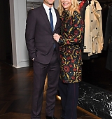 2016-05-02-Burberry-Celebrates-Newest-Collections-At-The-Store-In-New-York-007.jpg
