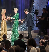 2016-09-18-68th-Emmy-Awards-Show-028.jpg