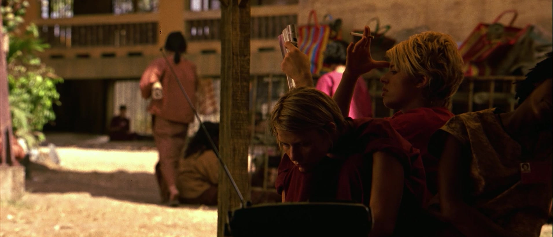 Brokedown-Palace-1219.jpg Brokedown-Palace-1219.jpg