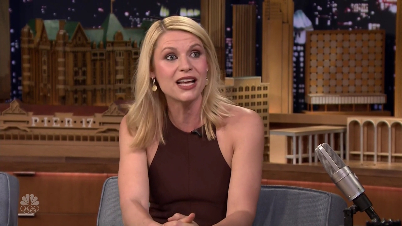 2016-03-28-The-Tonight-Show-With-Jimmy-Fallon-Caps-191.jpg