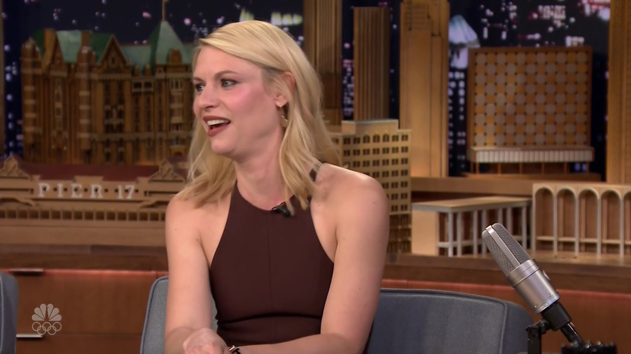 2016-03-28-The-Tonight-Show-With-Jimmy-Fallon-Caps-252.jpg