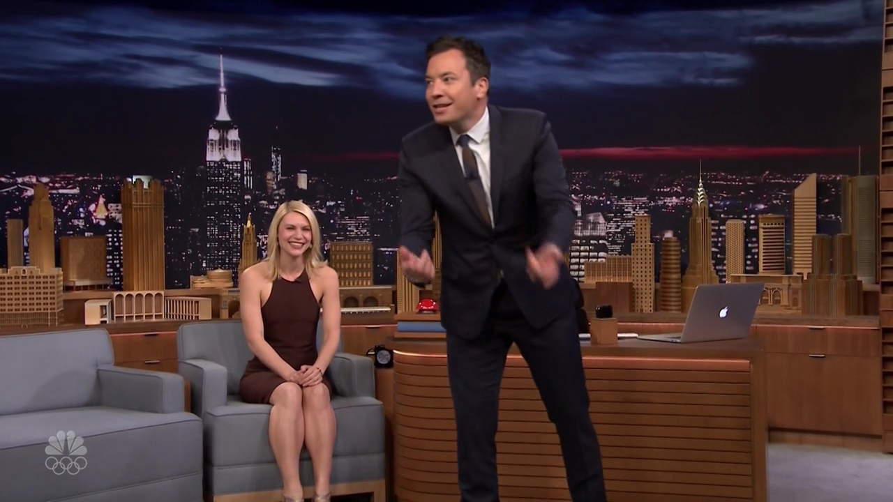 2016-03-28-The-Tonight-Show-With-Jimmy-Fallon-Caps-656.jpg