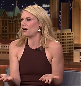2016-03-28-The-Tonight-Show-With-Jimmy-Fallon-Caps-098.jpg