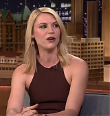 2016-03-28-The-Tonight-Show-With-Jimmy-Fallon-Caps-123.jpg