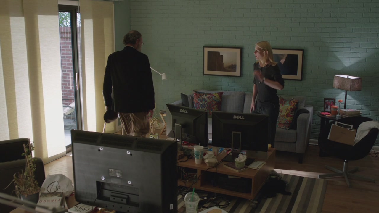 1x02-051.jpg 1x02-051.jpg