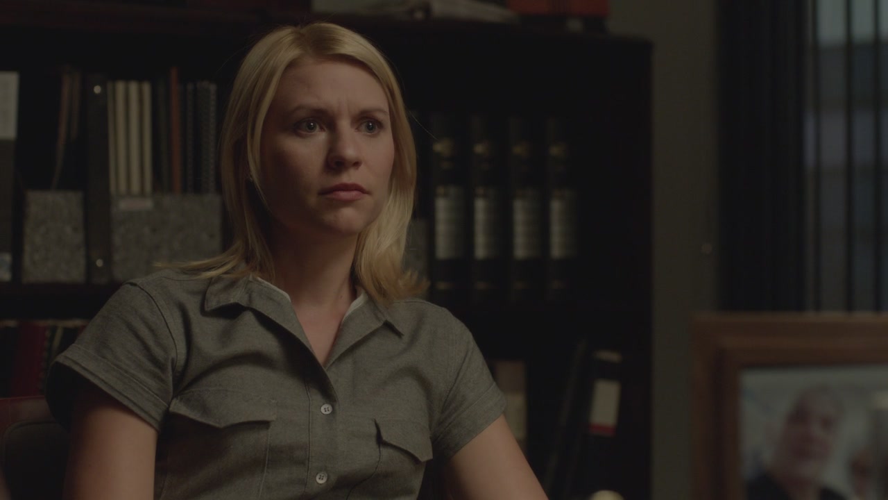 1x08-205.jpg 1x08-205.jpg