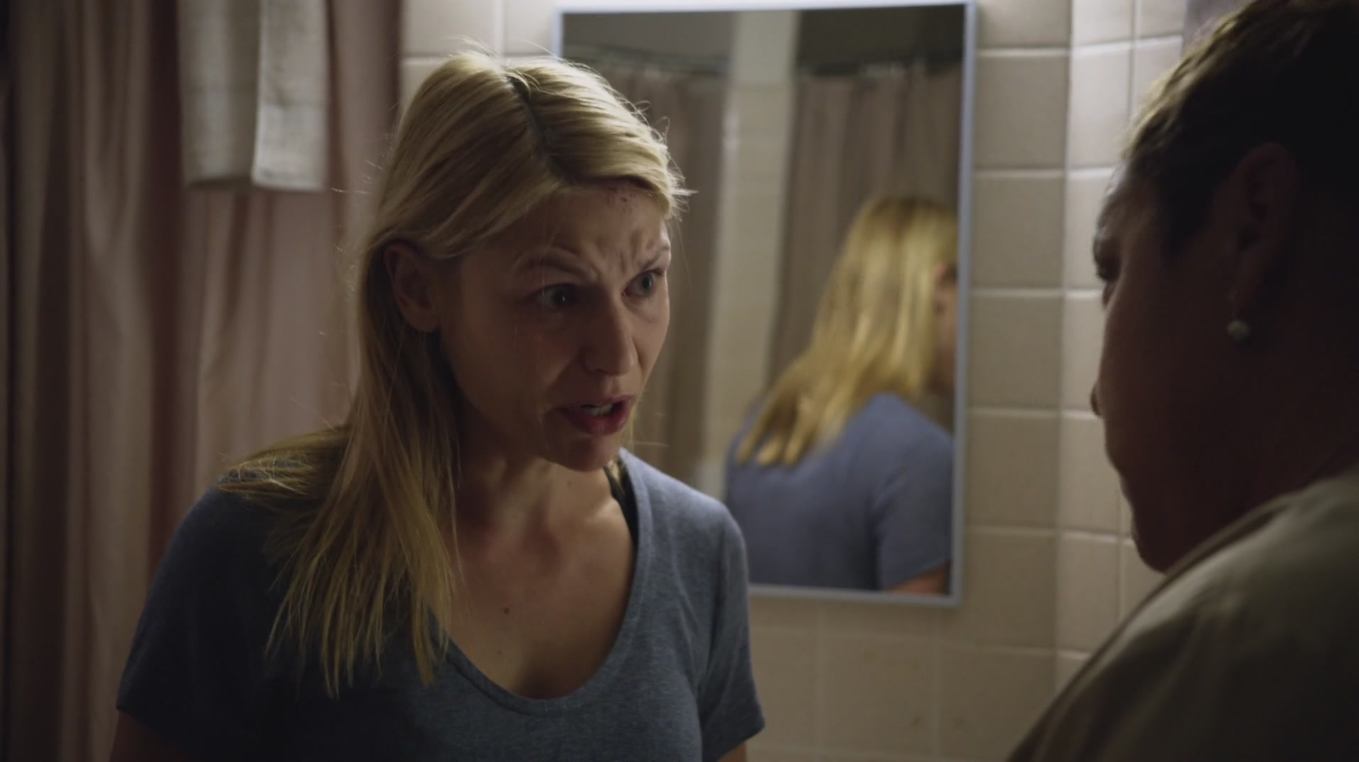 3x03-078.jpg 3x03-078.jpg