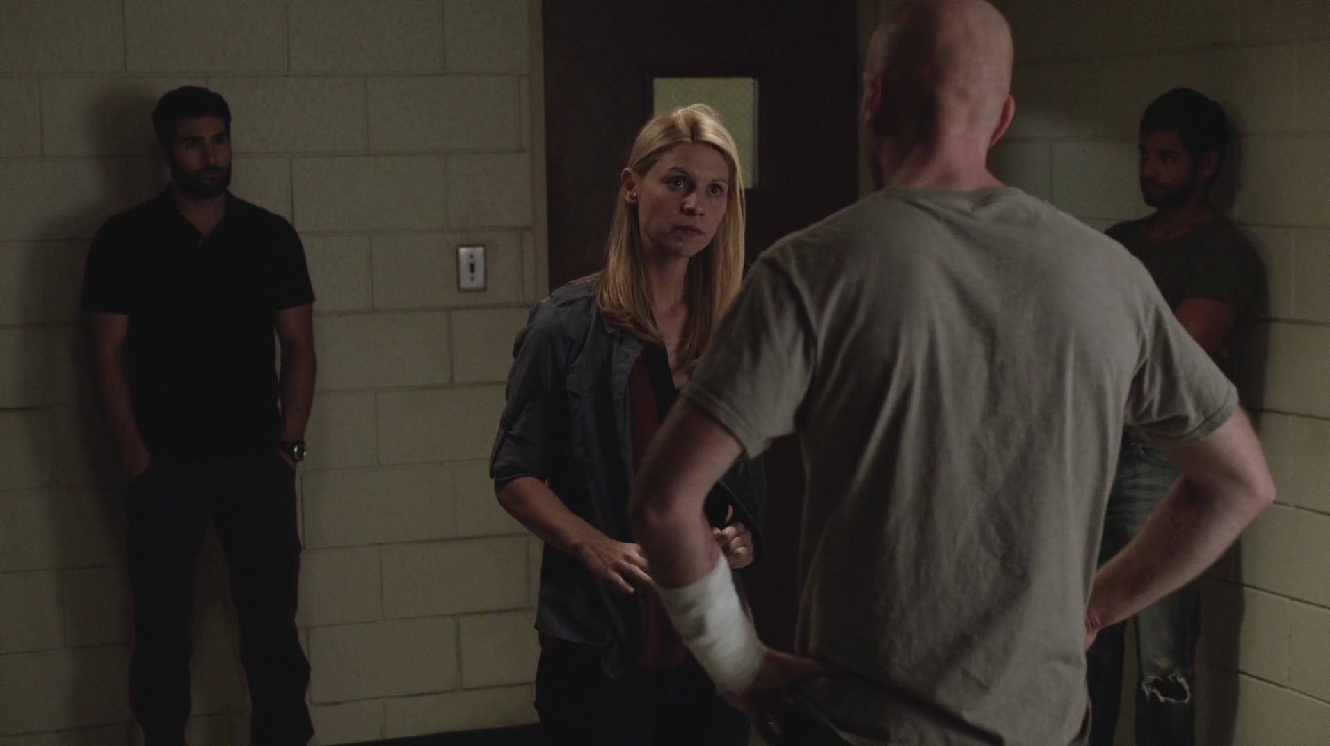 3x09-193.jpg 3x09-193.jpg