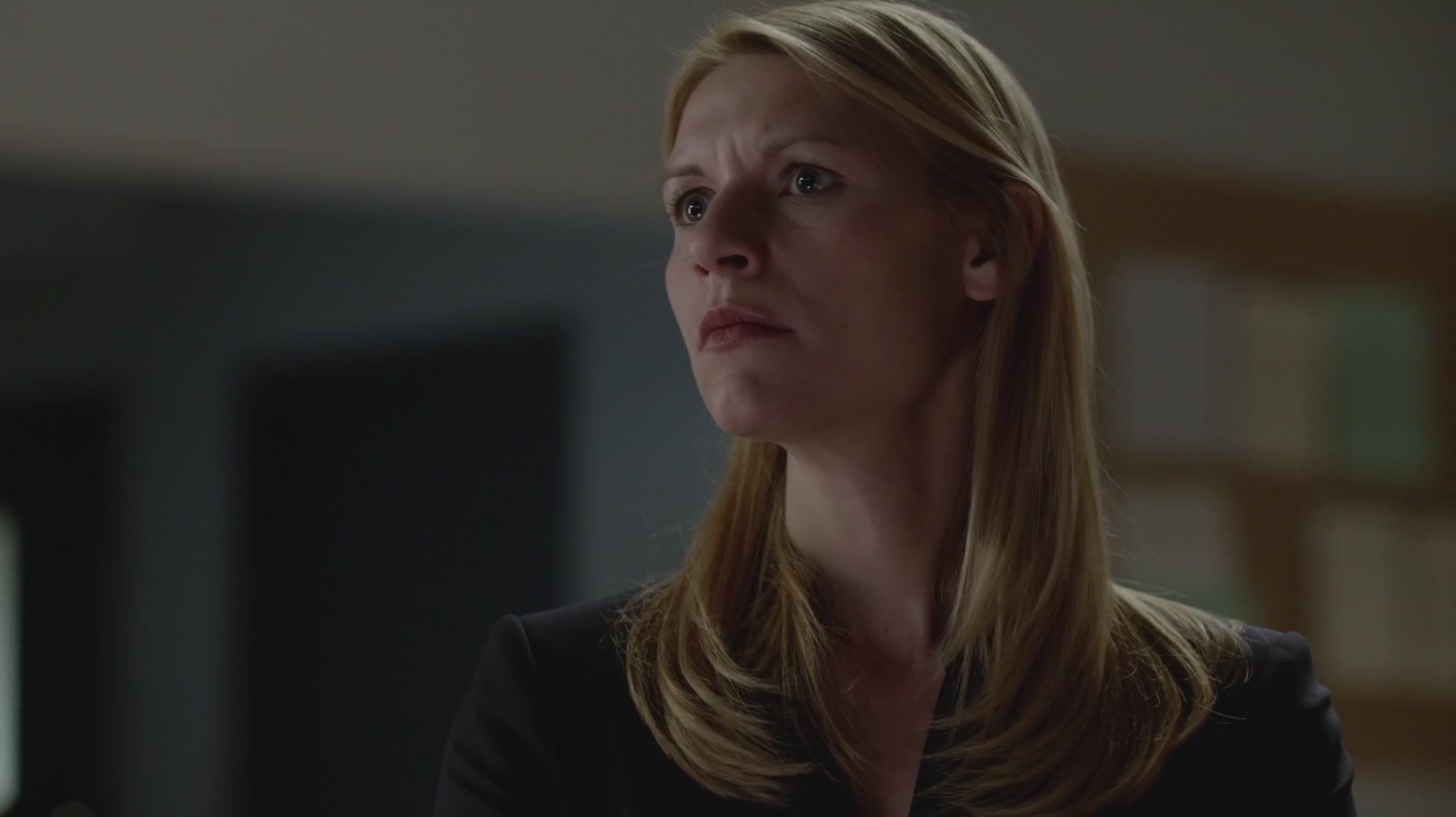 3x10-028.jpg 3x10-028.jpg