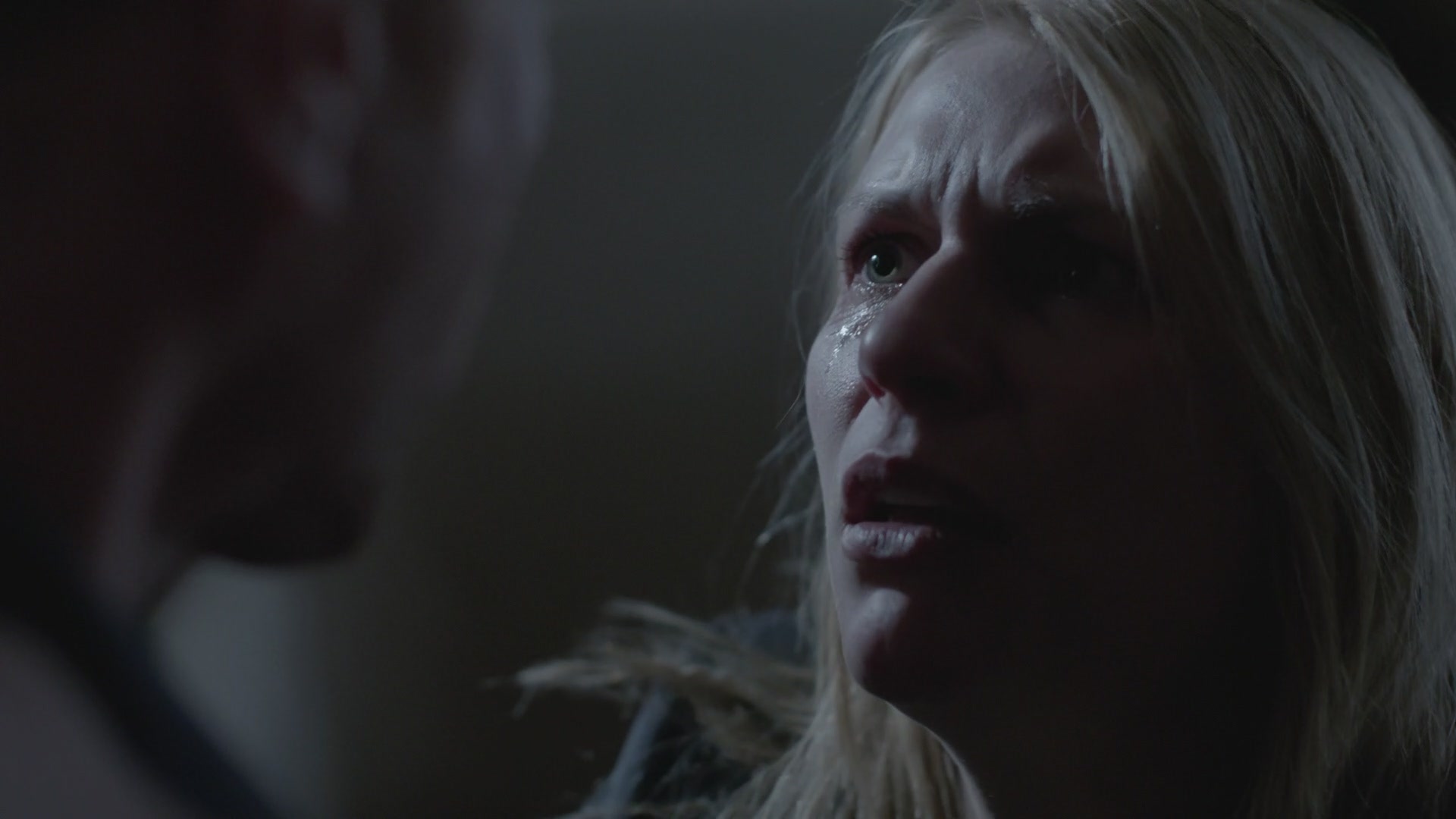 4x07-333.jpg 4x07-333.jpg