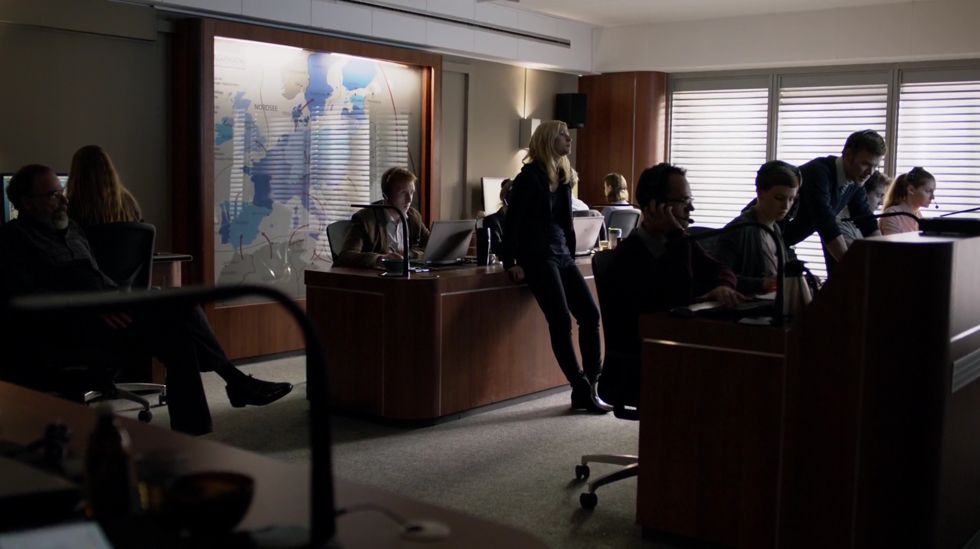 homeland-5x09-110.jpg homeland-5x09-110.jpg