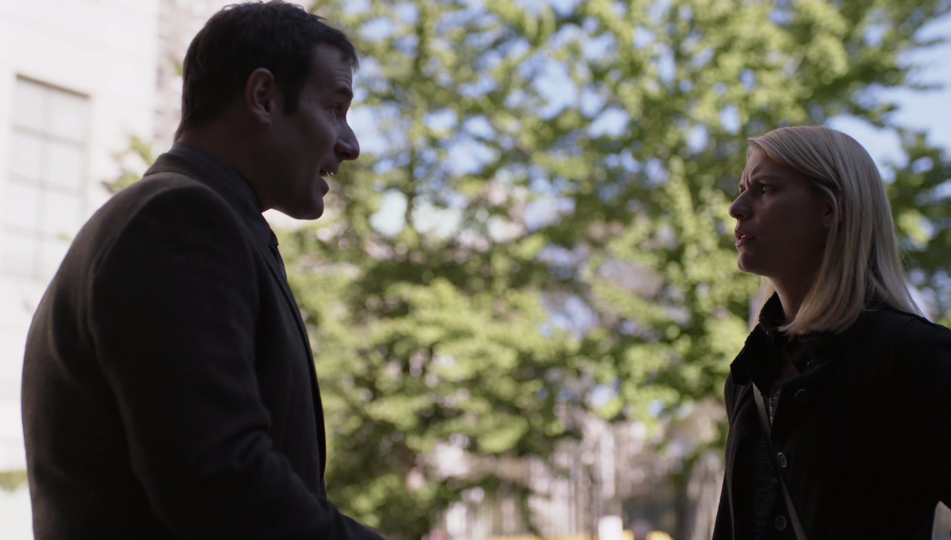 Homeland-6x05-056.jpg Homeland-6x05-056.jpg