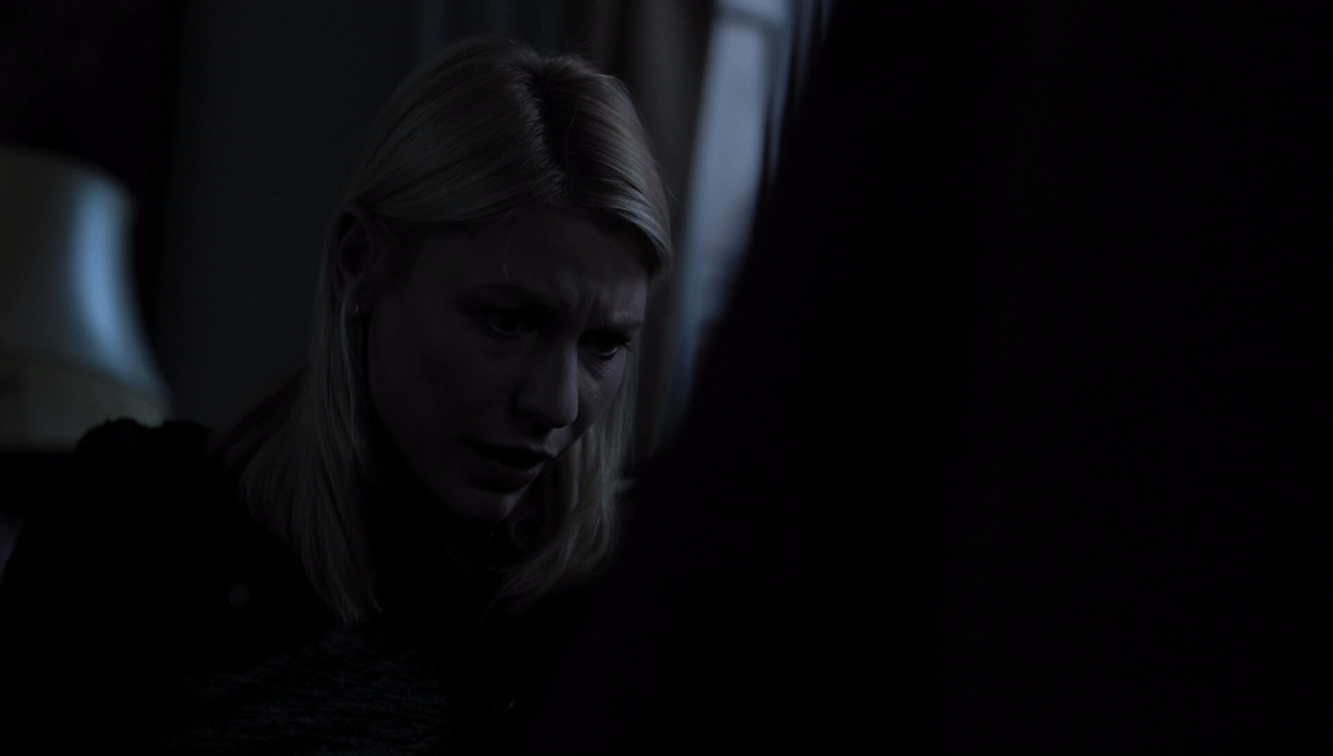 Homeland-6x05-141.jpg Homeland-6x05-141.jpg