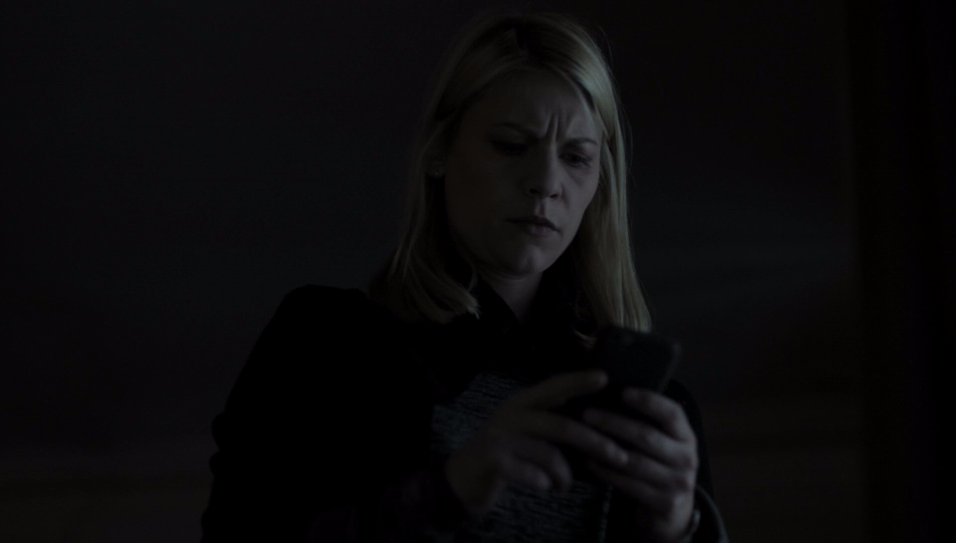 Homeland-6x05-171.jpg