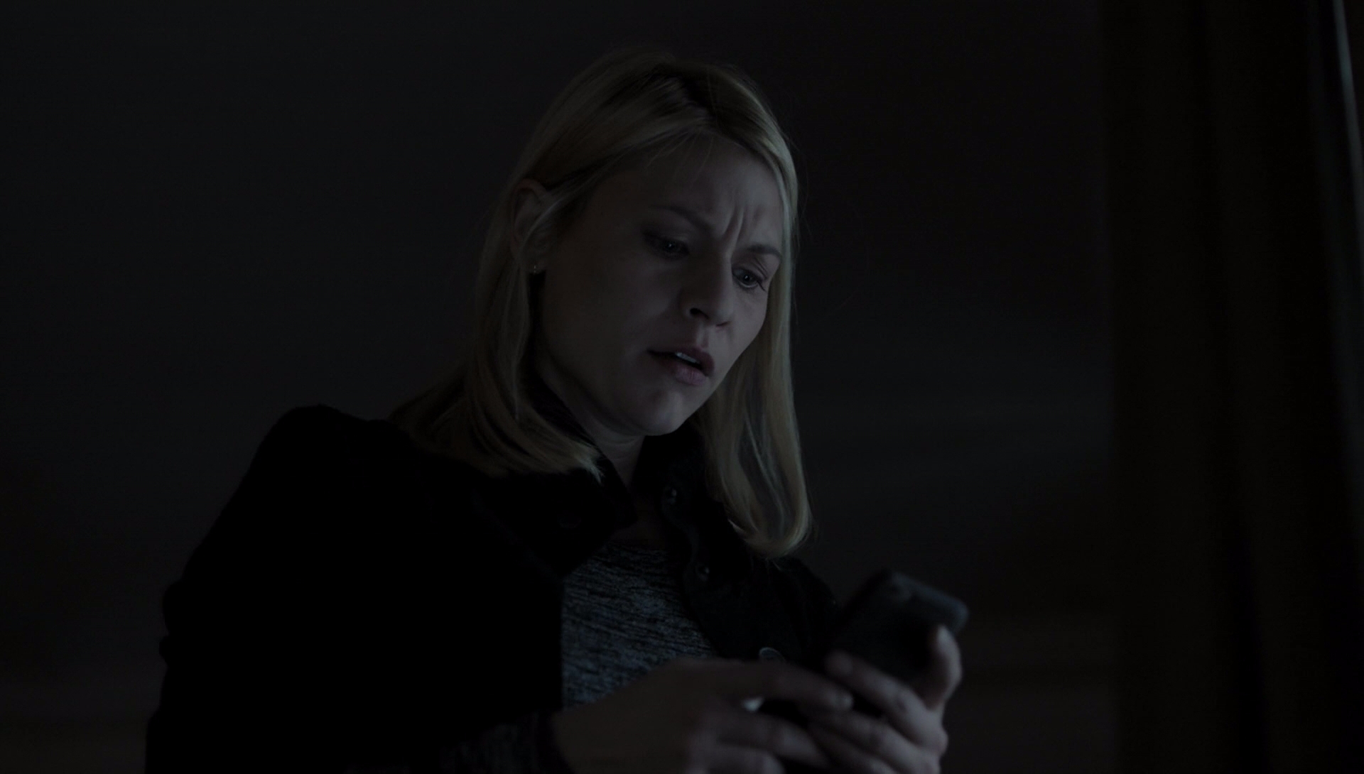 Homeland-6x05-175.jpg Homeland-6x05-175.jpg