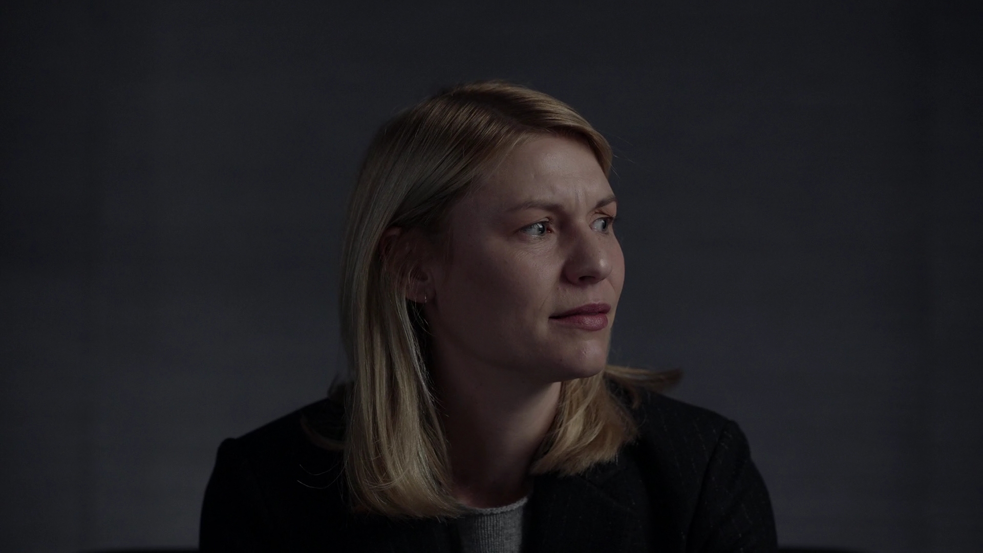Homeland-6x09-028.jpg