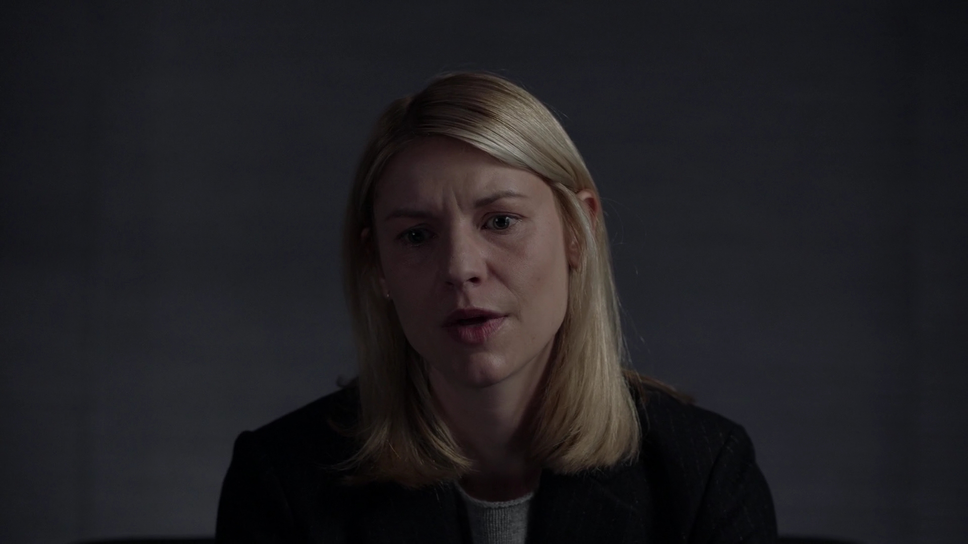 Homeland-6x09-035.jpg