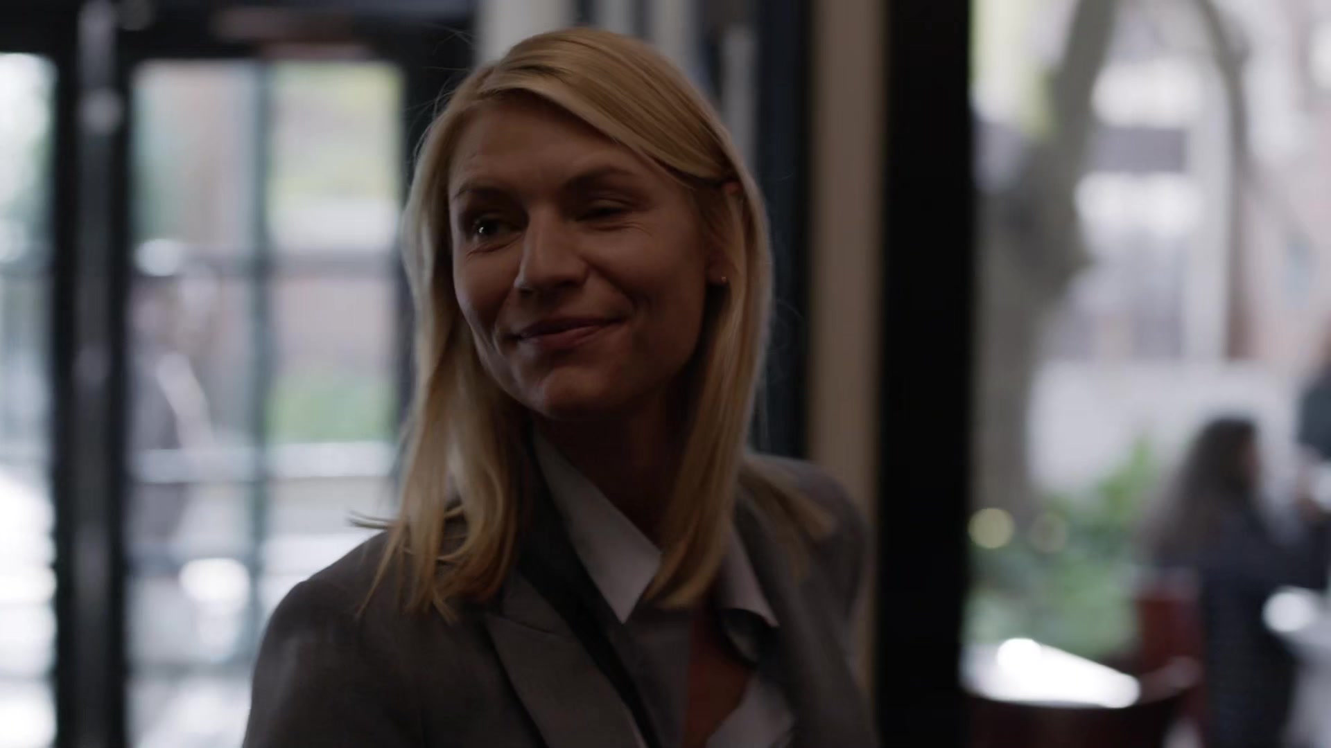 Homeland-7x01-149.jpg Homeland-7x01-149.jpg