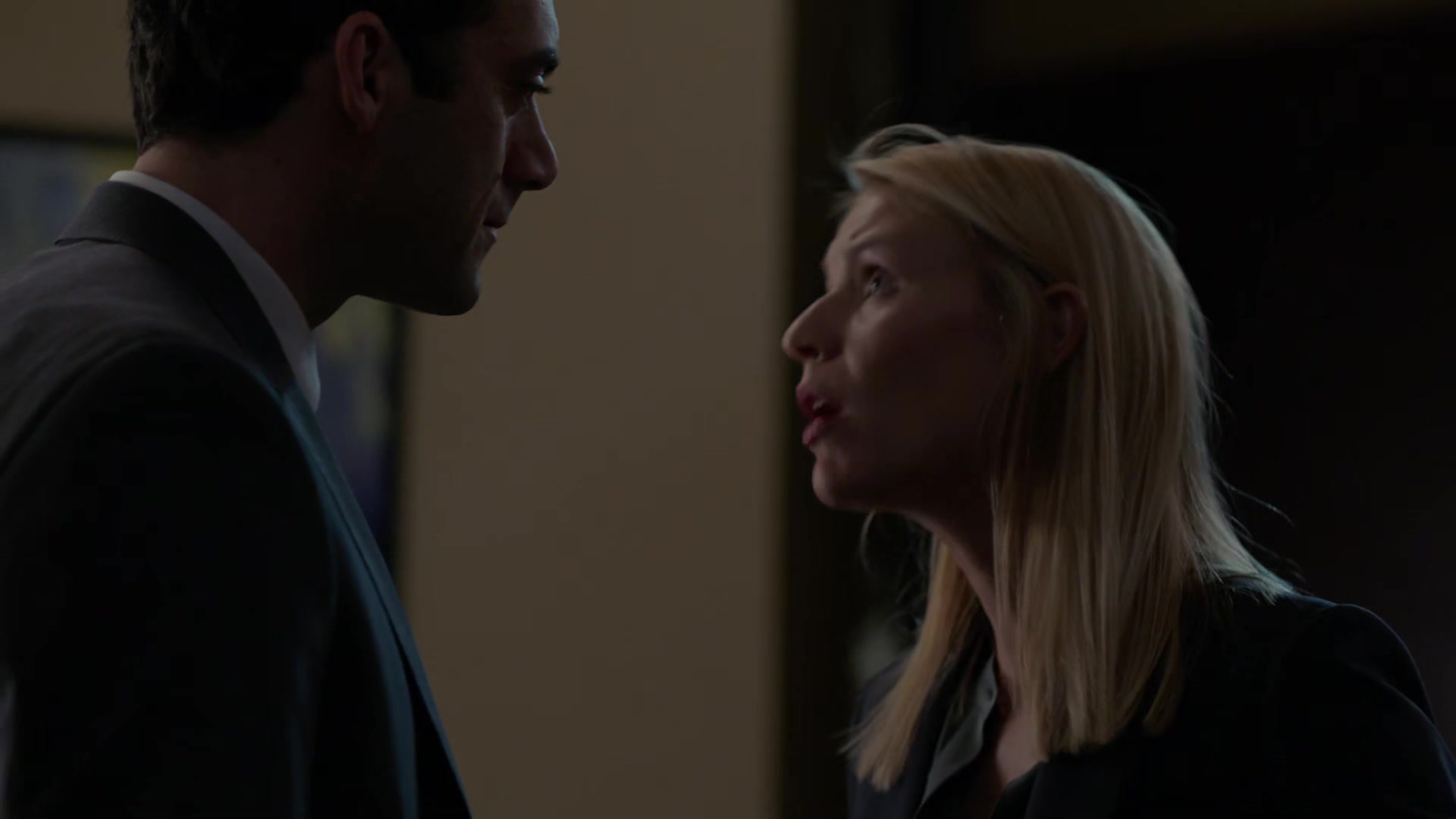 Homeland-7x01-583.jpg Homeland-7x01-583.jpg