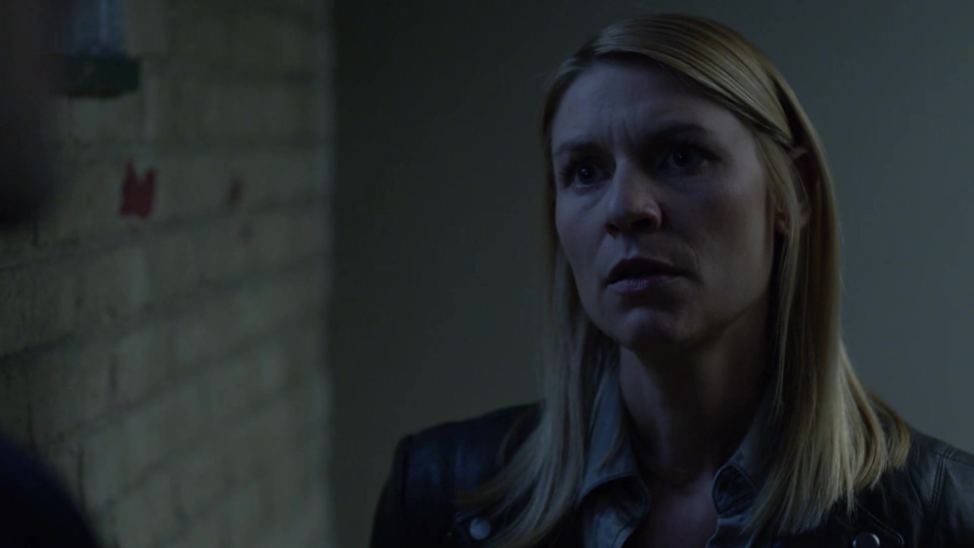 Homeland-7x08-0320.jpg Homeland-7x08-0320.jpg