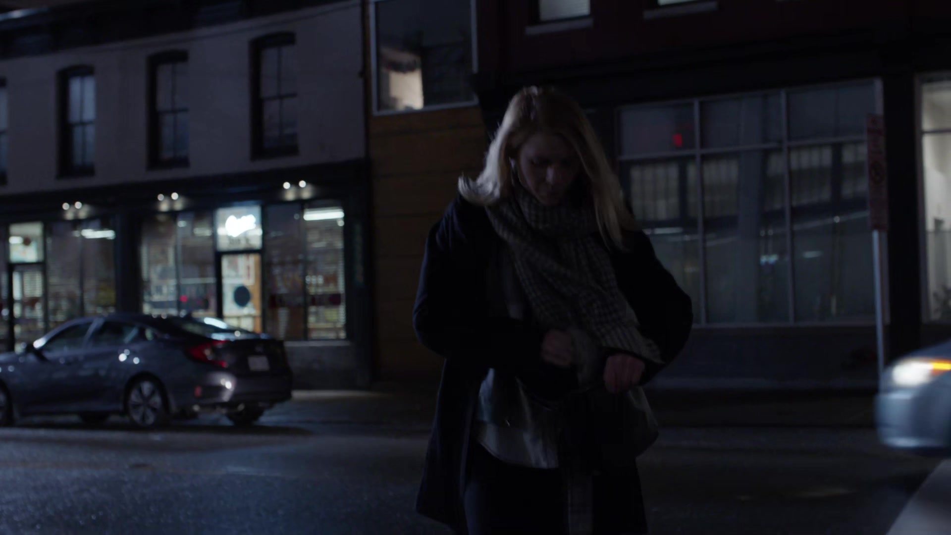 Homeland-7x08-0365.jpg Homeland-7x08-0365.jpg