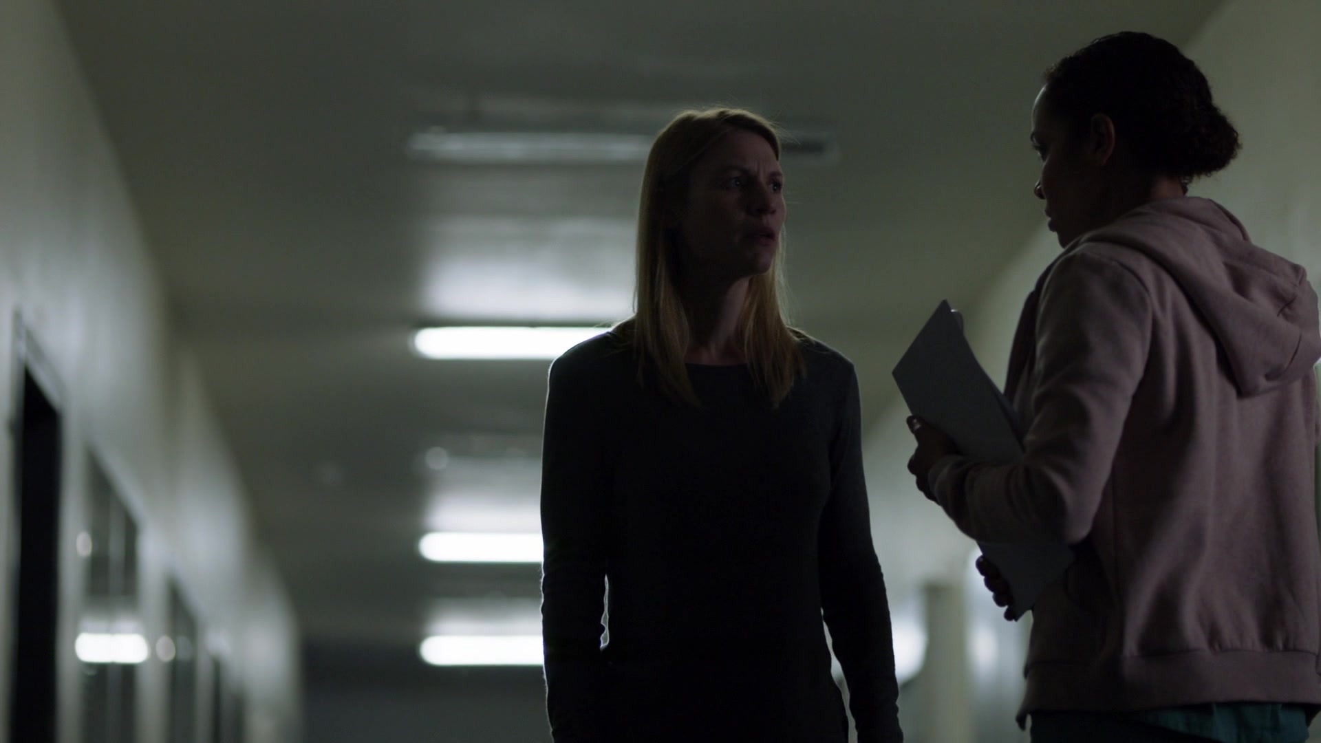 Homeland-8x01-0052.jpg Homeland-8x01-0052.jpg