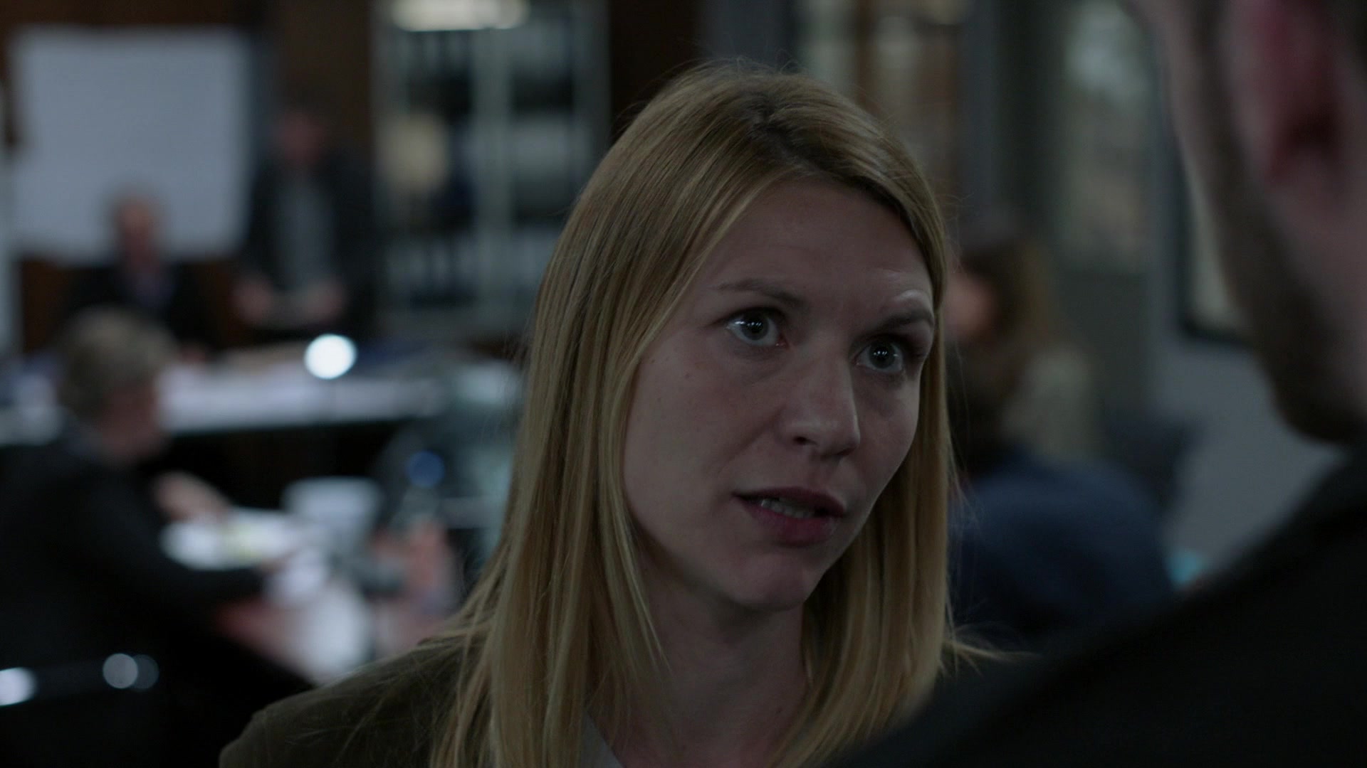 Homeland-8x03-0485.jpg