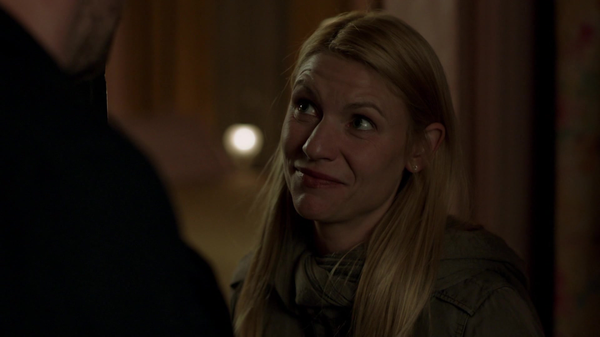 Homeland-8x09-083.jpg Homeland-8x09-083.jpg