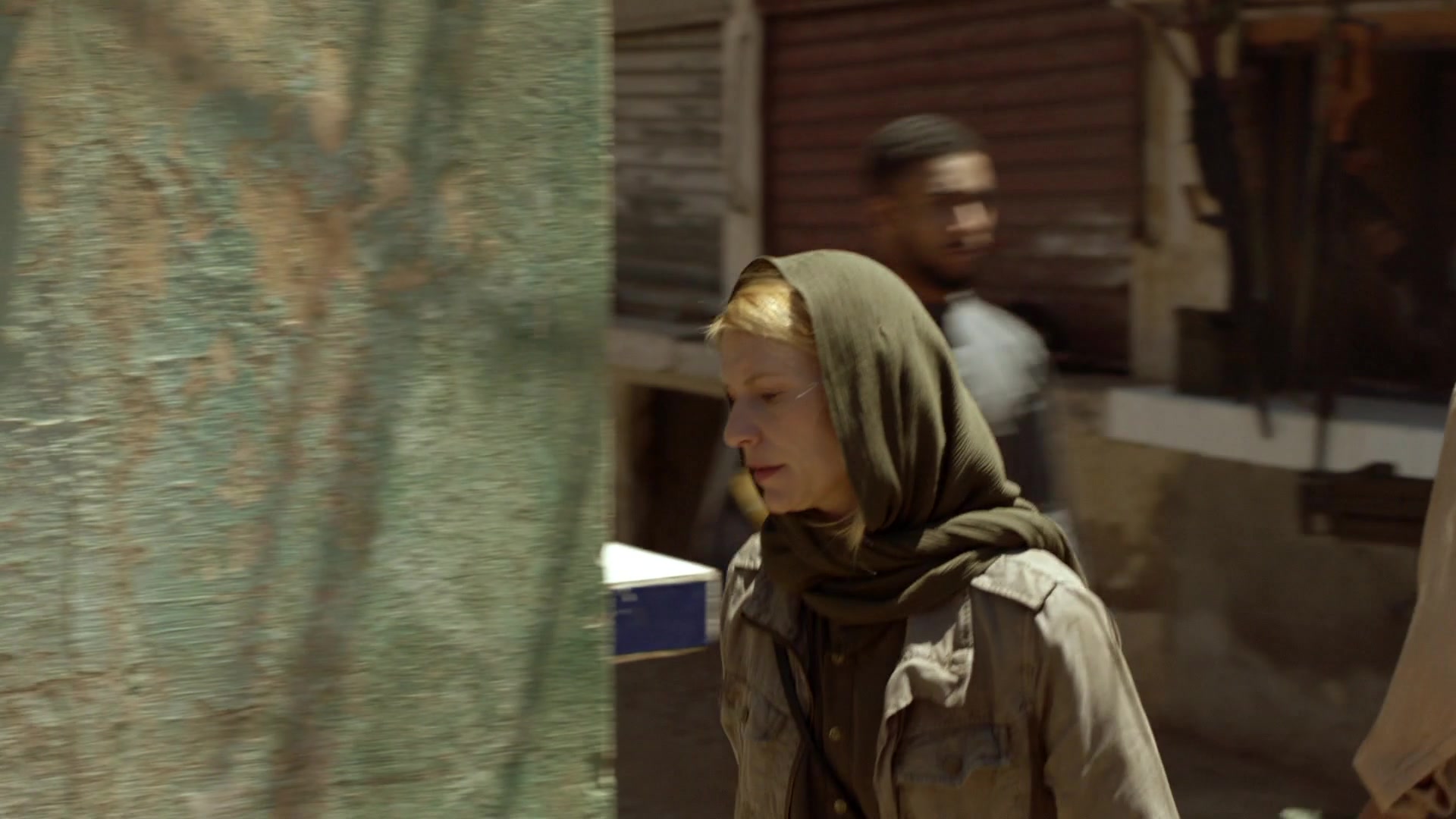 Homeland-8x09-114.jpg Homeland-8x09-114.jpg