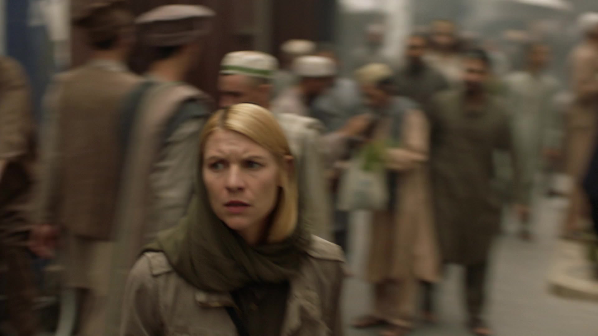 Homeland-8x09-212.jpg Homeland-8x09-212.jpg