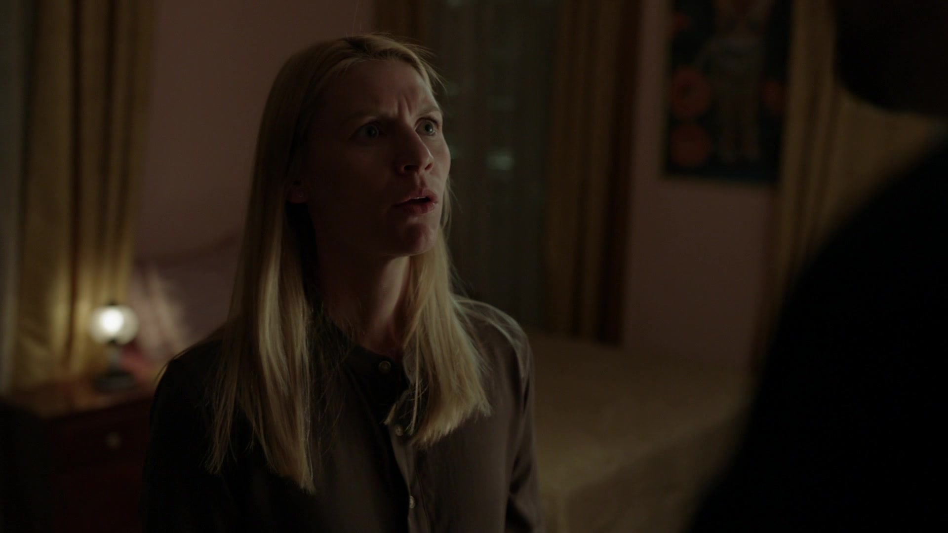 Homeland-8x09-299.jpg Homeland-8x09-299.jpg