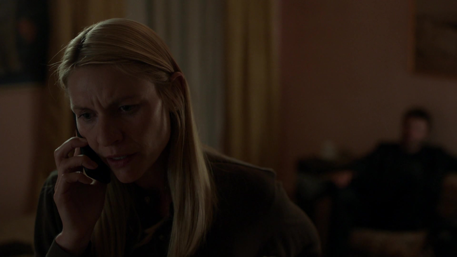 Homeland-8x09-332.jpg Homeland-8x09-332.jpg