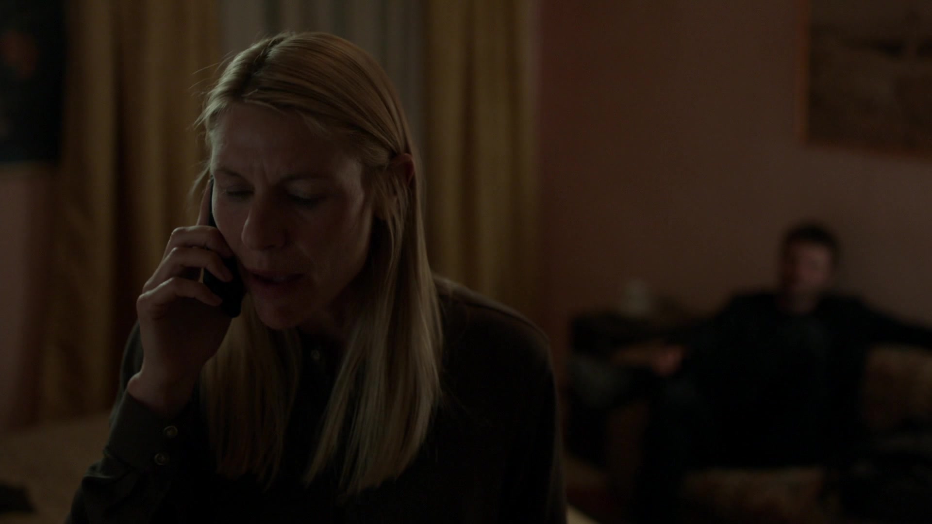 Homeland-8x09-333.jpg Homeland-8x09-333.jpg