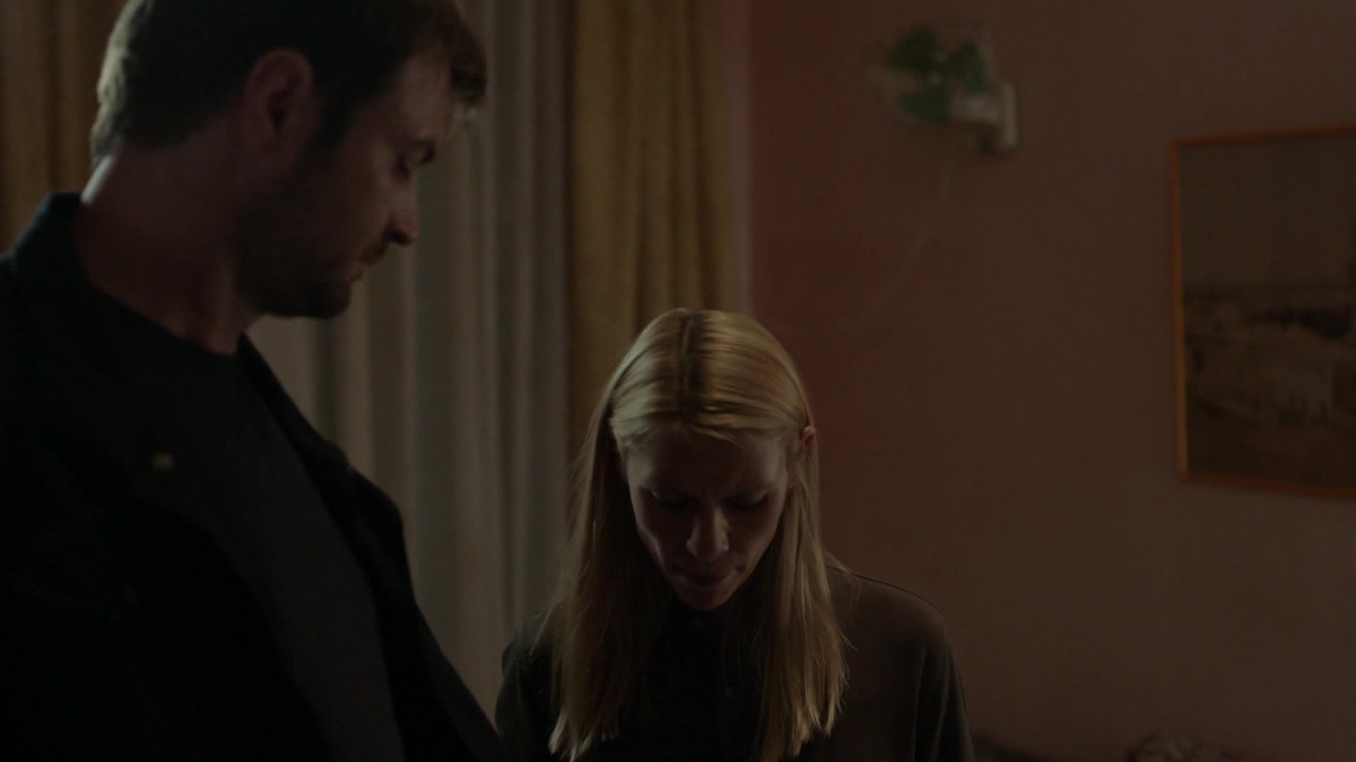 Homeland-8x09-387.jpg