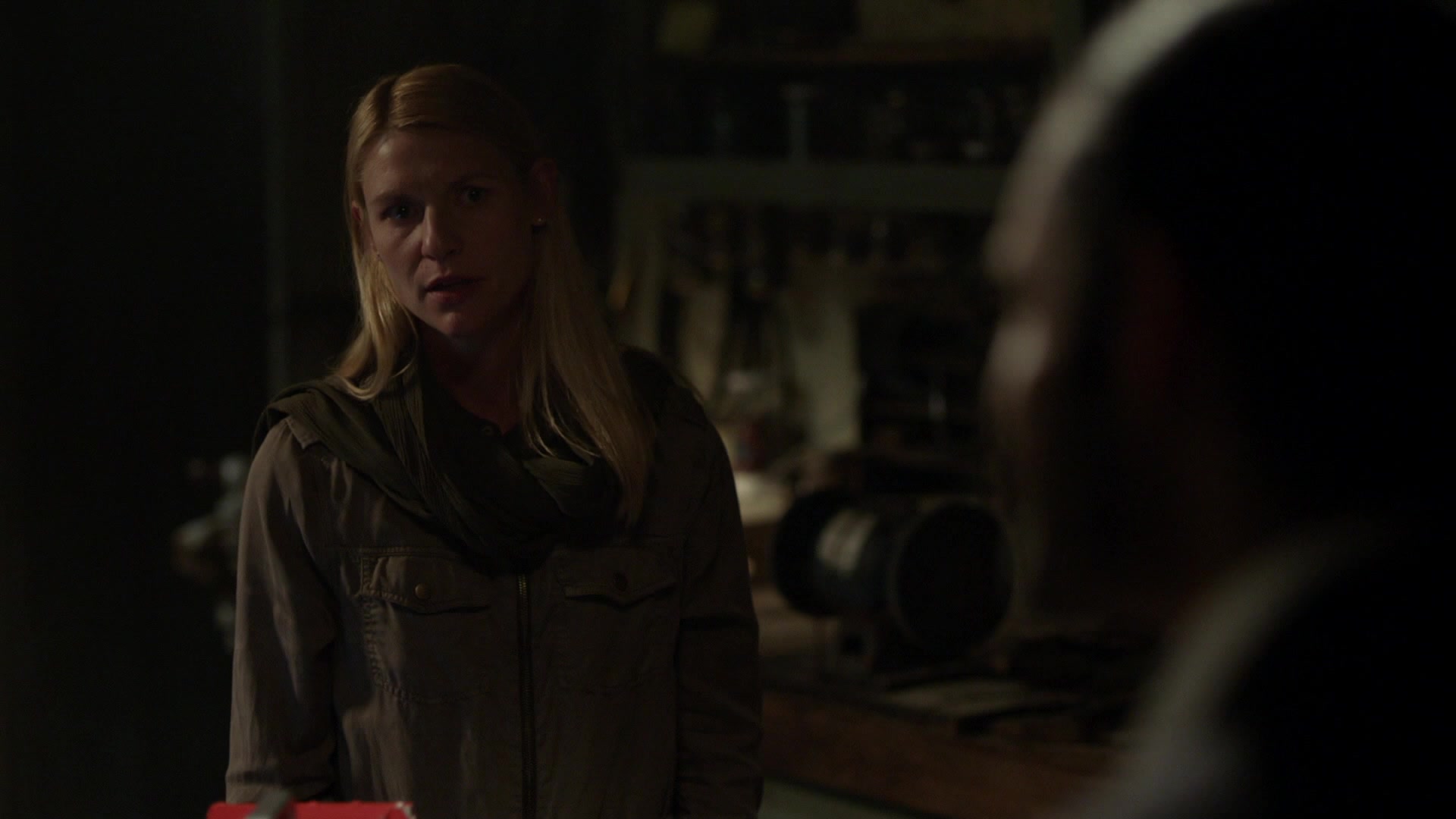 Homeland-8x09-532.jpg Homeland-8x09-532.jpg