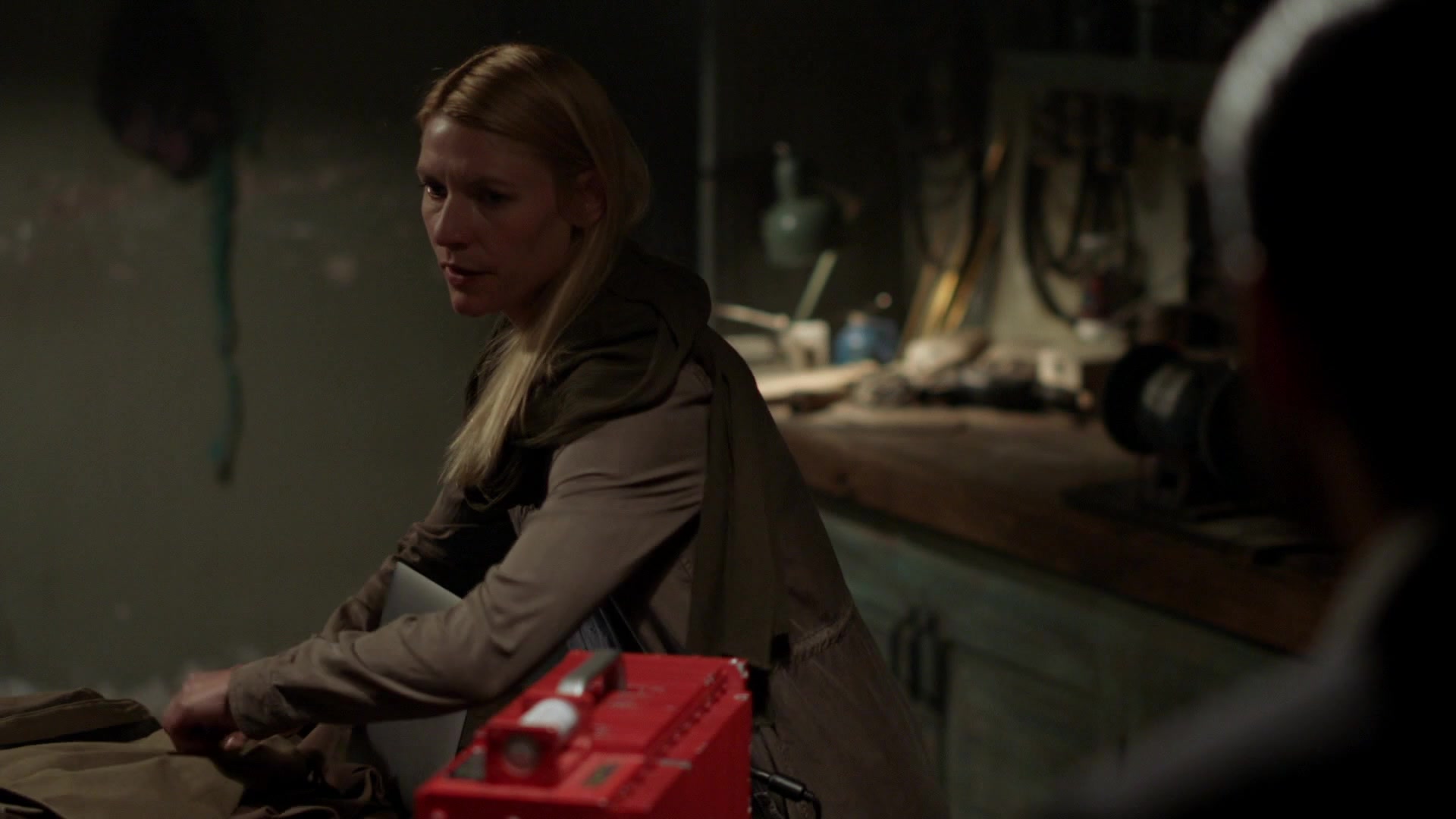 Homeland-8x09-546.jpg