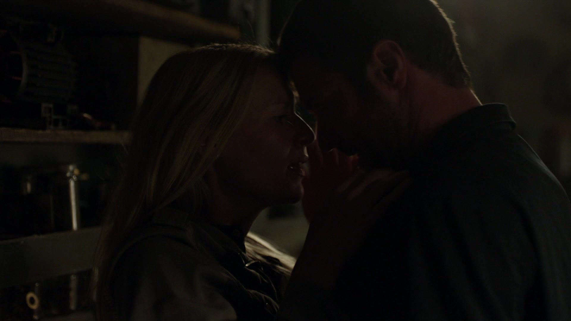 Homeland-8x09-753.jpg Homeland-8x09-753.jpg