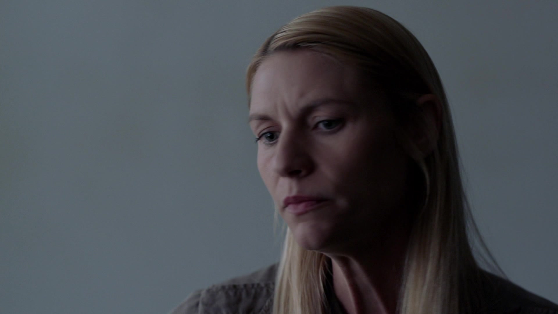 Homeland-8x10-568.jpg Homeland-8x10-568.jpg